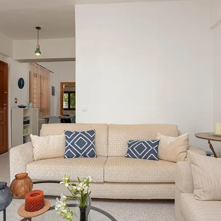 Bizmut House Shared Garden & Pool Paliouri 圣帕拉斯凯维