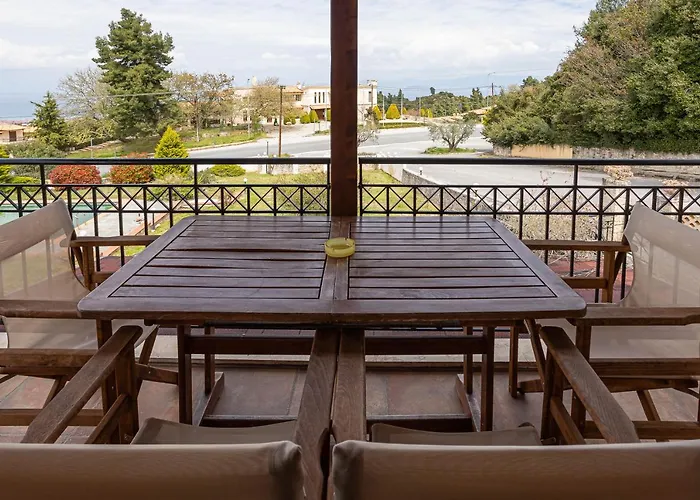 Bizmut House Shared Garden & Pool Paliouri Aya Paraskevi