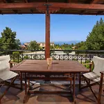 Bizmut House Shared Garden & Pool Paliouri * Agia Paraskevi (Kassandra)