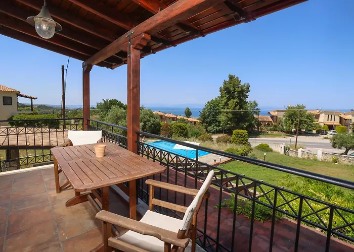 Lejlighed Bizmut House Shared Garden & Pool Paliouri *